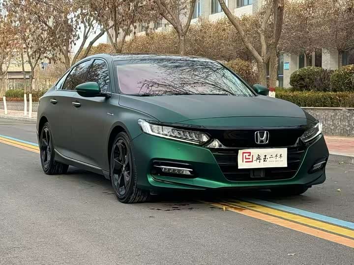 Фото 3 - Honda Accord