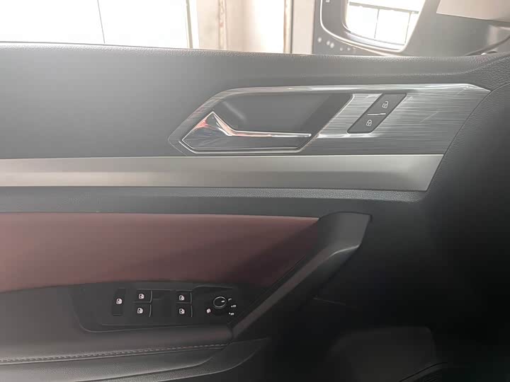 Фото 12 - Volkswagen Lavida