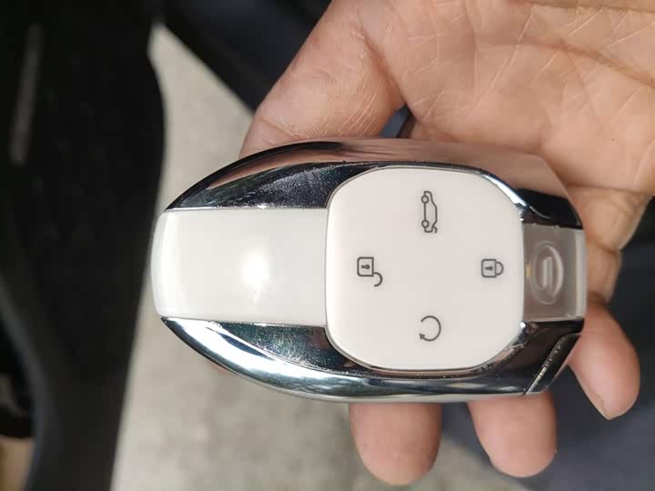 Фото 12 - GAC Trumpchi Empow R