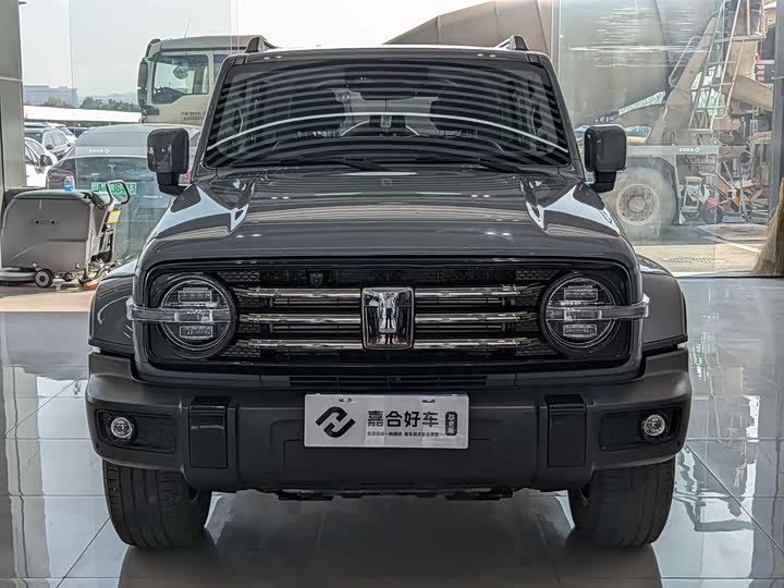 Фото 2 - Tank 300