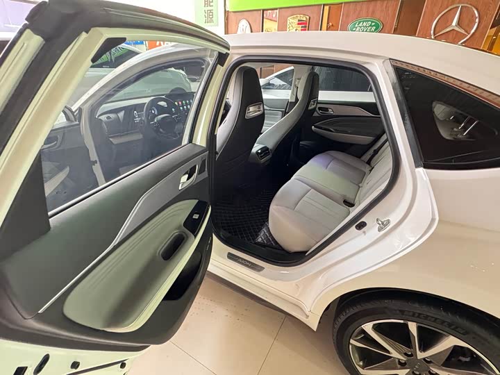 Фото 10 - GAC Aion S Plus