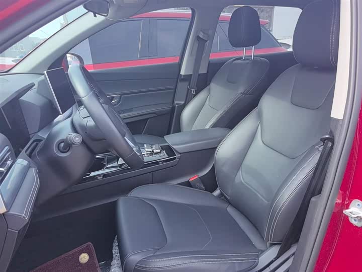 Фото 15 - BYD Song Pro