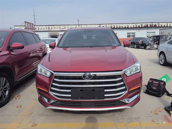 Фото 3 - BYD Song Pro