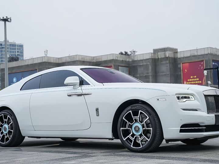 Фото 3 - Rolls-Royce Wraith