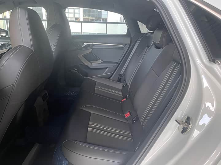 Фото 15 - Audi A3