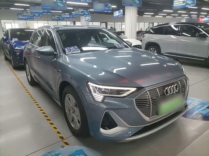 2021 Audi e-tron