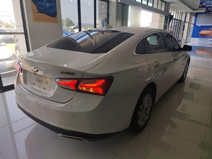 Фото 7 - Chevrolet Malibu XL