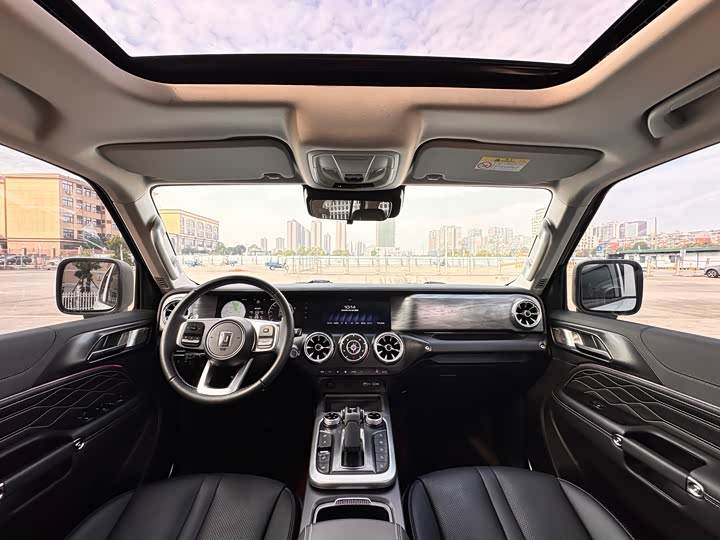 Фото 16 - Tank 300