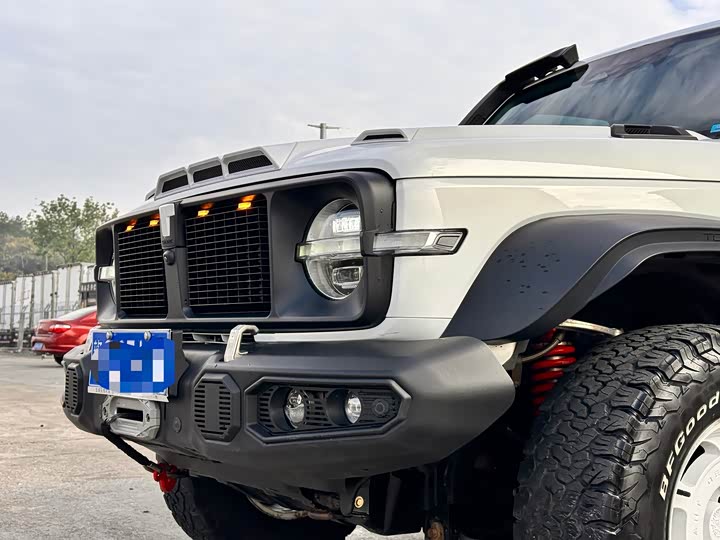 Фото 6 - Tank 300