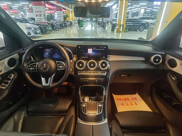 Фото 5 - Mercedes-Benz GLC-Class