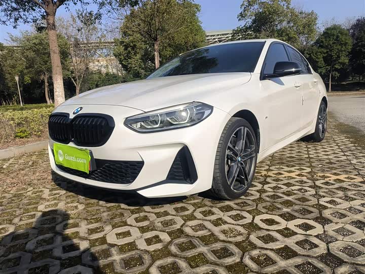 Фото 2 - BMW 1 Series