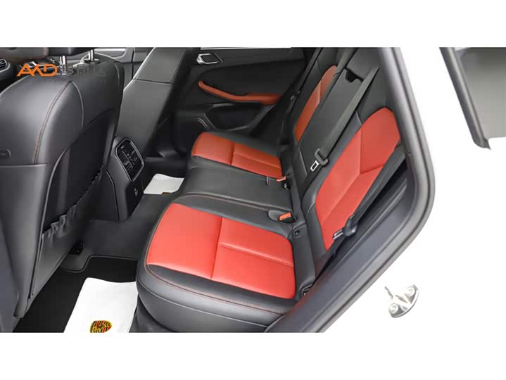 Фото 7 - Porsche Macan