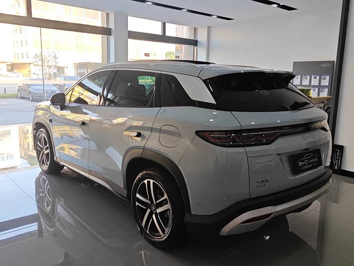 Фото 13 - BYD Song L DM-i Hybrid