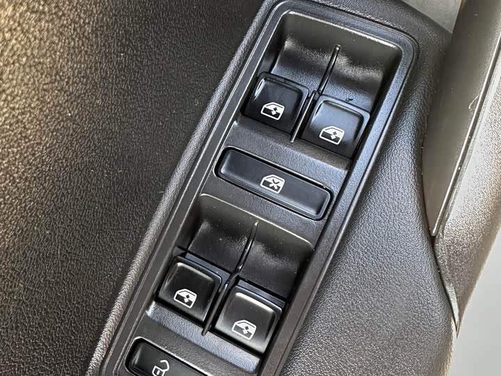 Фото 10 - Skoda Rapid