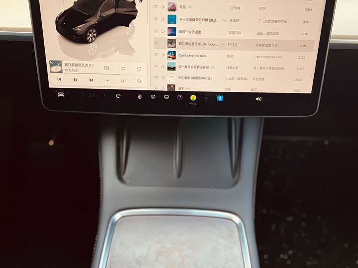 Фото 20 - Tesla Model Y