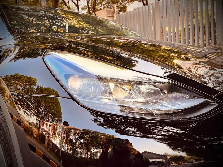 Фото 9 - Tesla Model Y