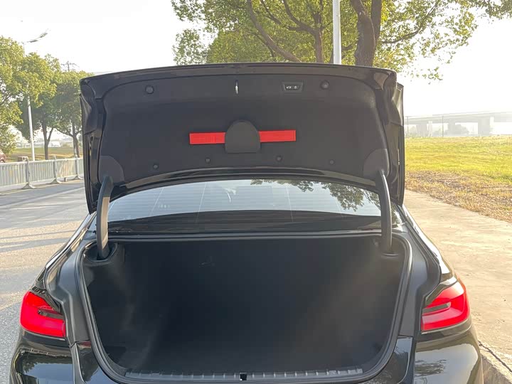 Фото 7 - BMW 5 Series