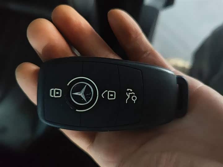 Фото 9 - Hozon U