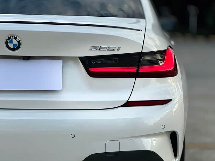 Фото 13 - BMW 3 Series