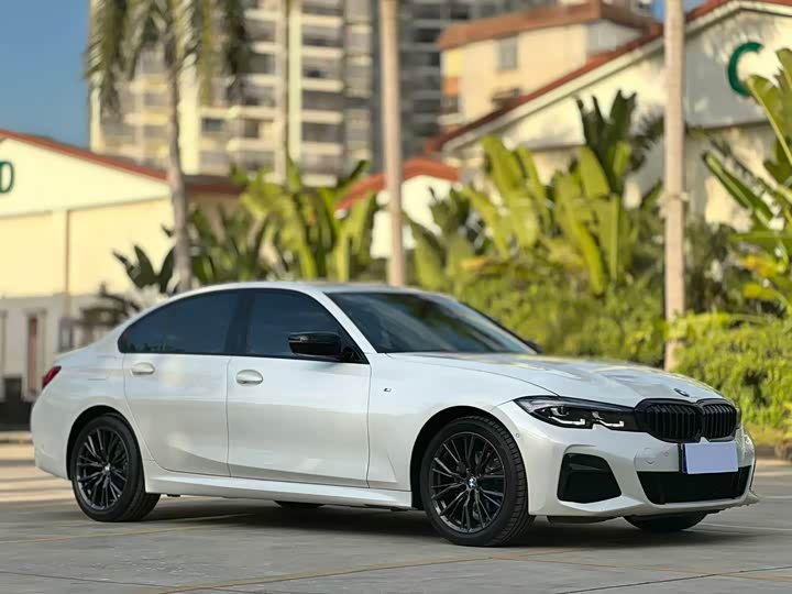 Фото 3 - BMW 3 Series