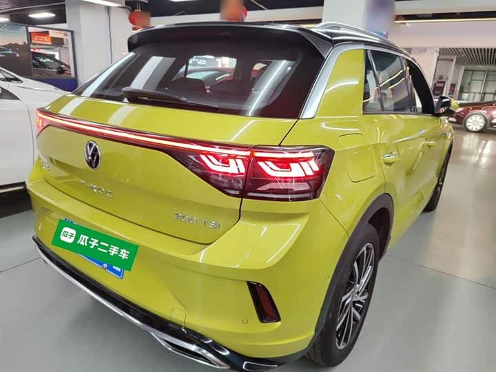 Фото 7 - Volkswagen T-Roc