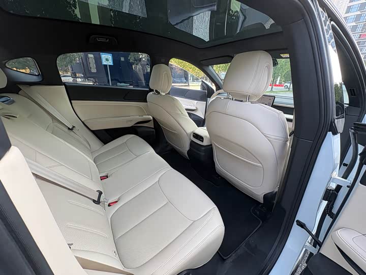 Фото 12 - XPeng G6