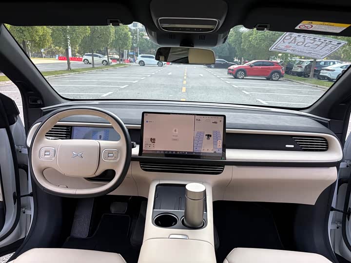 Фото 13 - XPeng G6