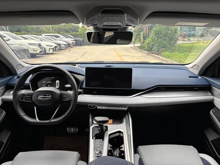 Фото 13 - Geely Preface