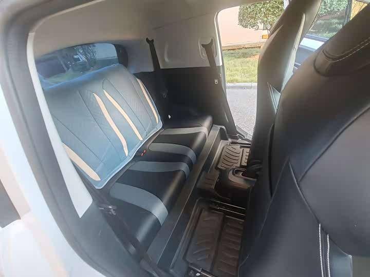 Фото 7 - Roewe Clever