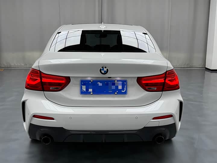 Фото 13 - BMW 1 Series