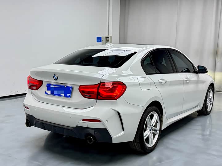 Фото 14 - BMW 1 Series