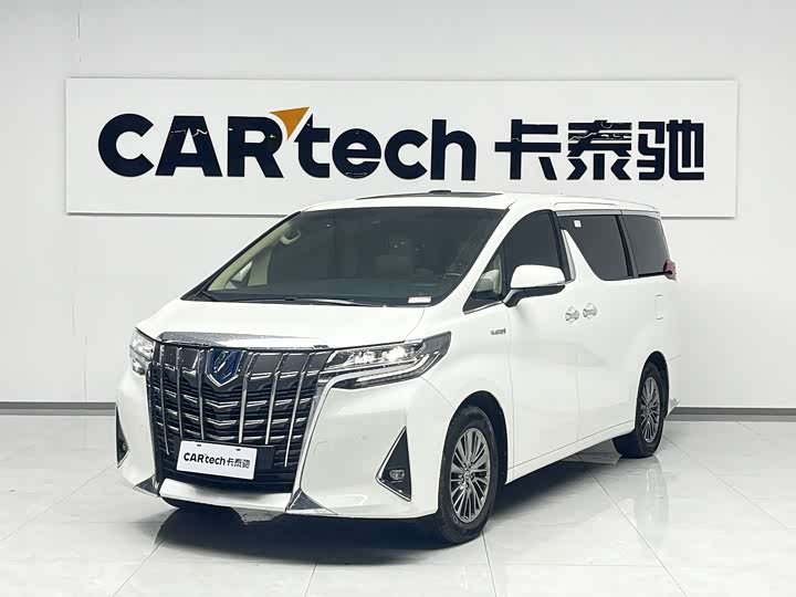 Фото 1 - Toyota Alphard