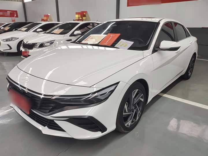 Фото 2 - Hyundai Elantra N line