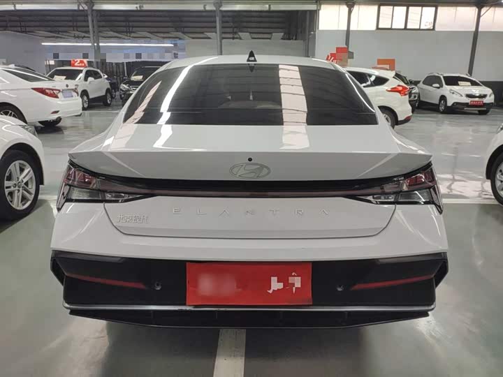 Фото 6 - Hyundai Elantra N line