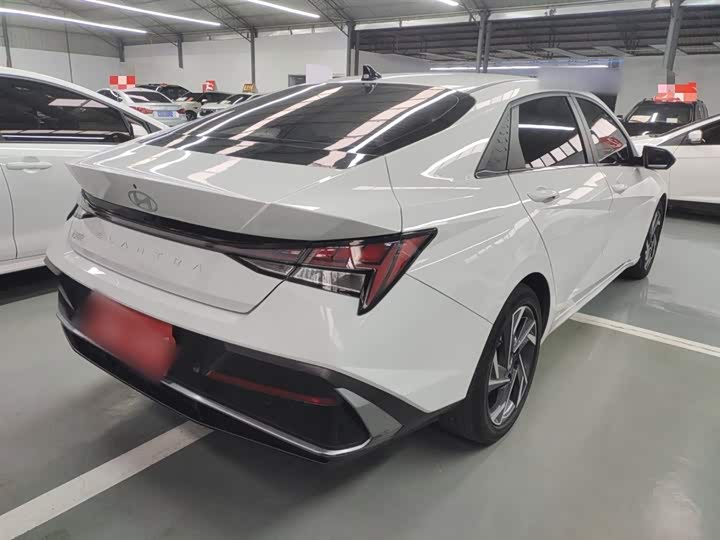 Фото 7 - Hyundai Elantra N line