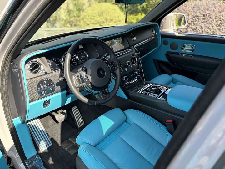 Фото 4 - Rolls-Royce Cullinan