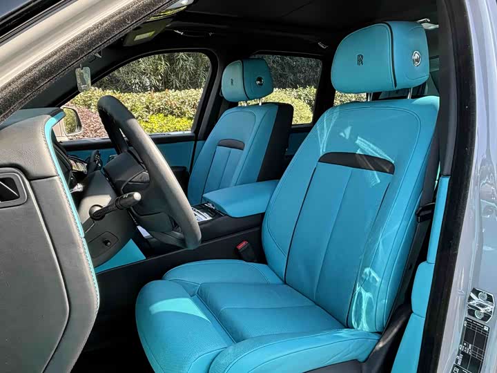 Фото 5 - Rolls-Royce Cullinan