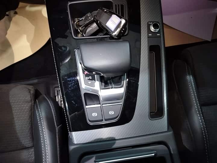 Фото 14 - Audi Q5L Sportback