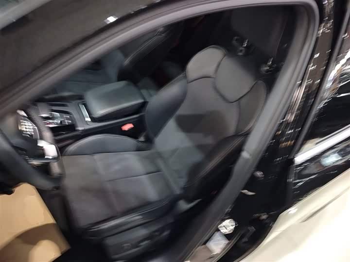 Фото 15 - Audi Q5L Sportback