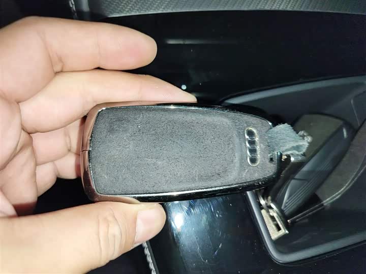 Фото 9 - Audi Q5L Sportback