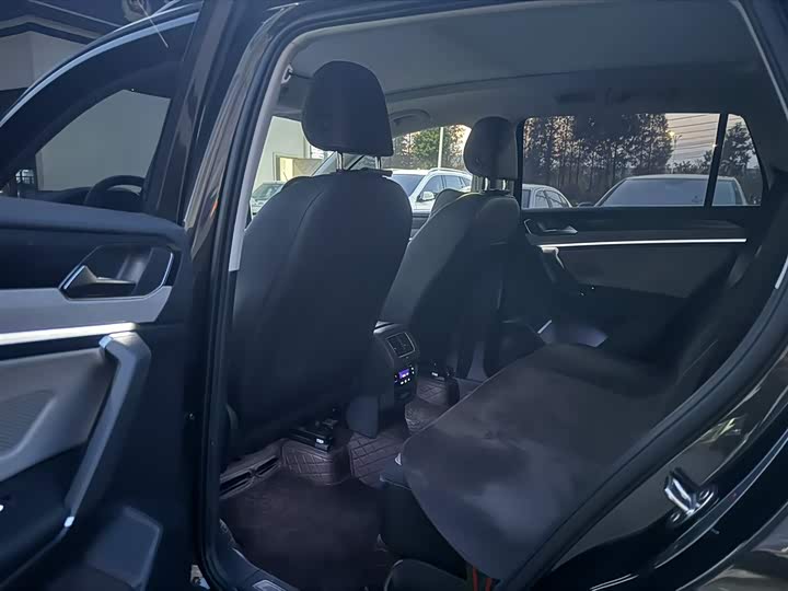 Фото 2 - Volkswagen Tayron