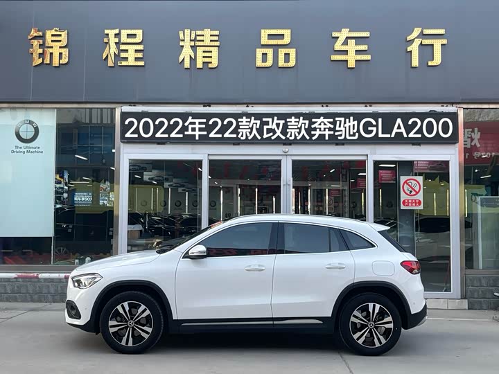 Фото 5 - Mercedes-Benz GLA-Class