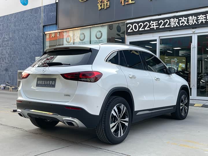 Фото 7 - Mercedes-Benz GLA-Class