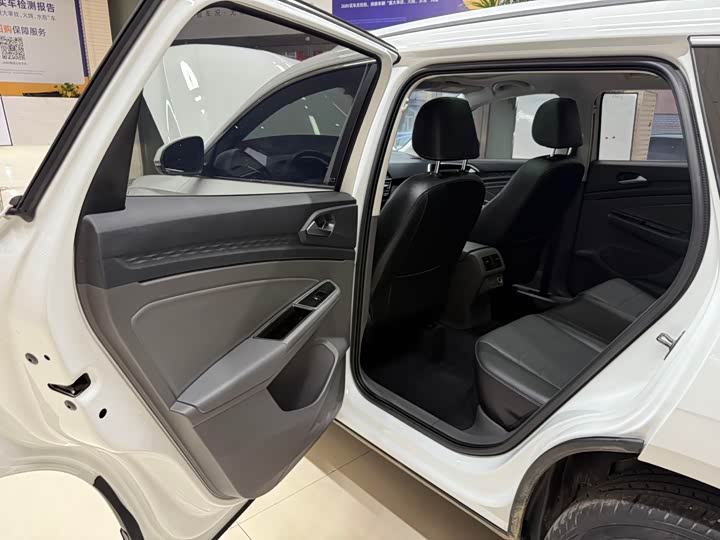 Фото 17 - Jetta VS7