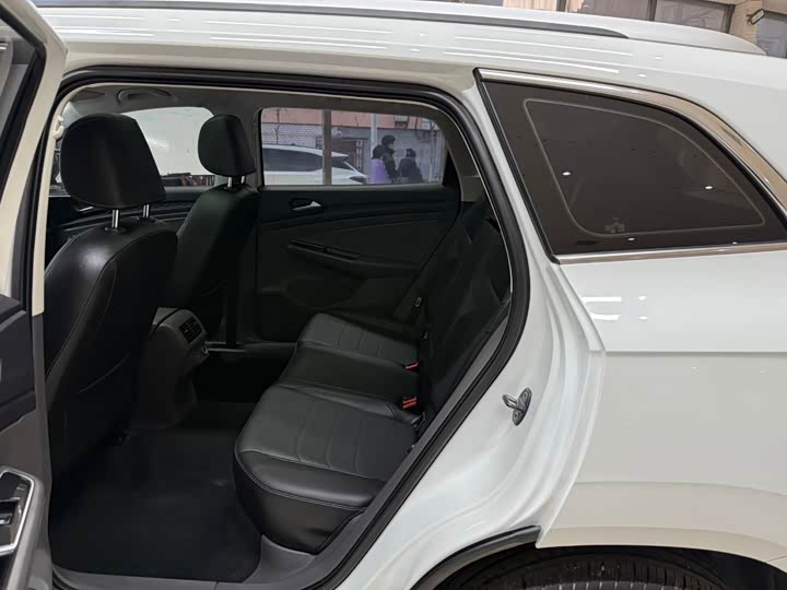 Фото 18 - Jetta VS7