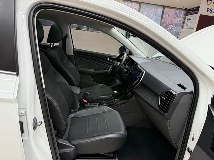 Фото 21 - Jetta VS7