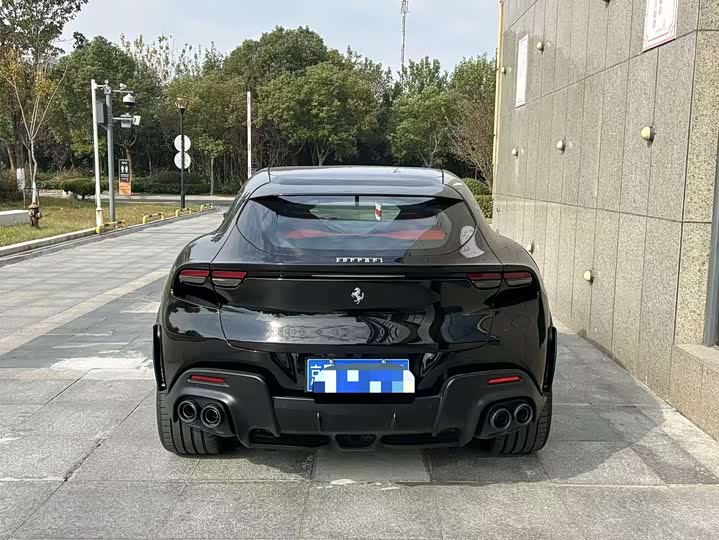 Фото 2 - Ferrari Purosangue