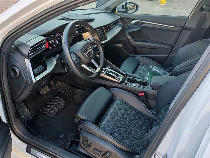 Фото 4 - Audi A3