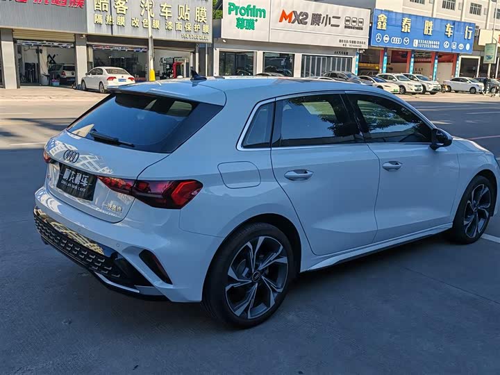 Фото 9 - Audi A3