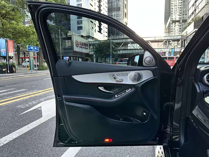 Фото 11 - Mercedes-Benz GLC-Class Coupe AMG